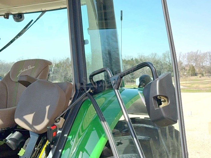 2004-john-deere-7320-image-59