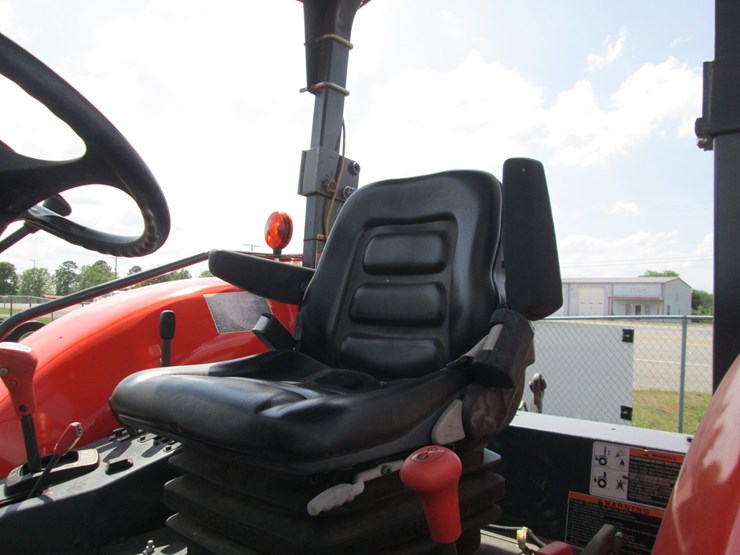 2022-kubota-m6s-111-image-31