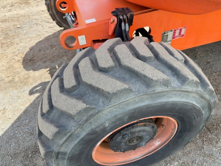 2003-jlg-600aj-image-11