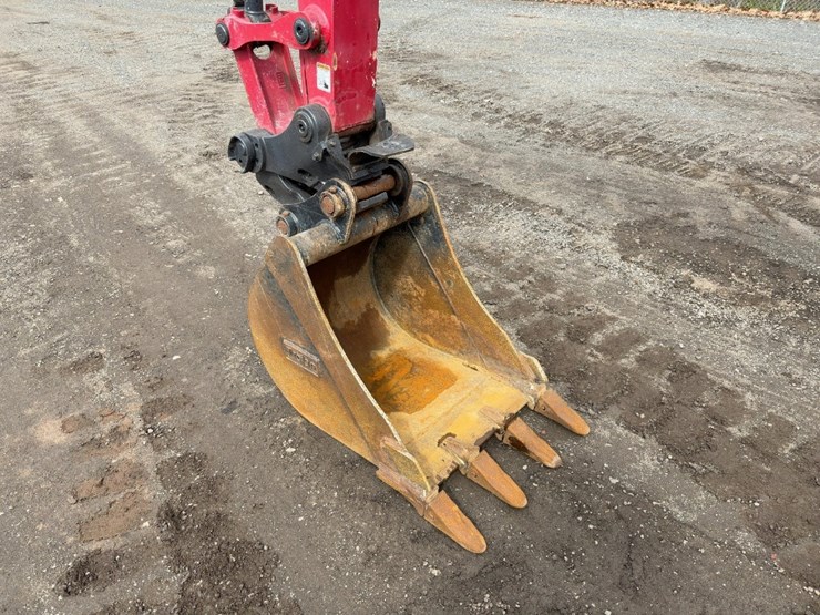 2023-yanmar-vio55-6a-image-13