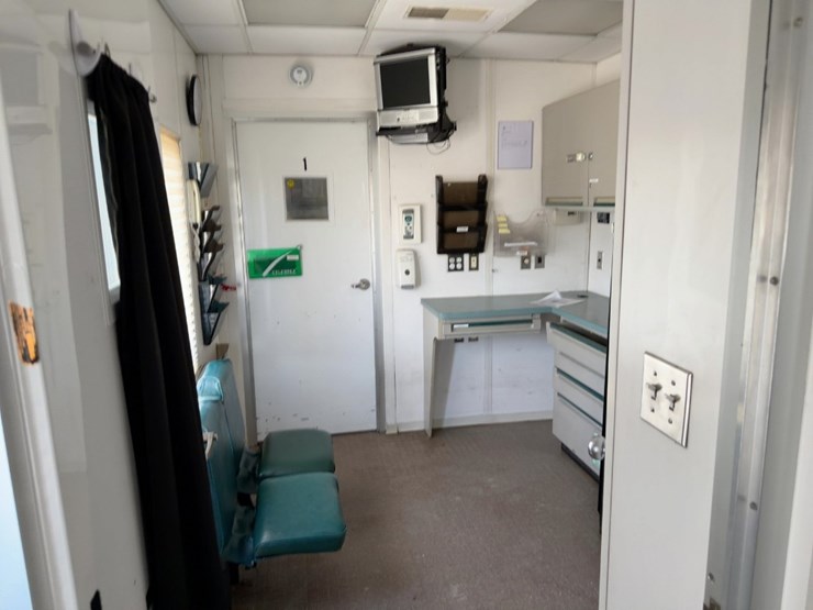 2001-caterpillar-3126-image-19