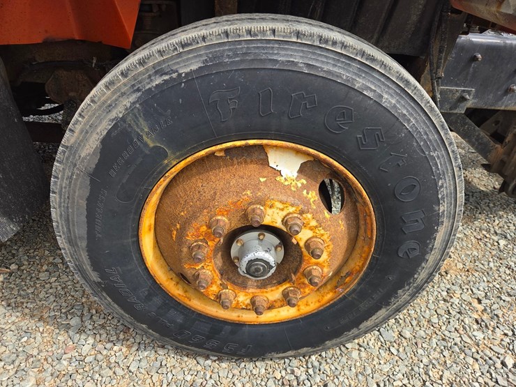 2002-international-7300-image-72