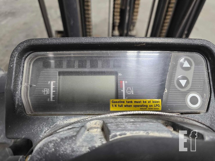 2019-caterpillar-gp25n-image-17