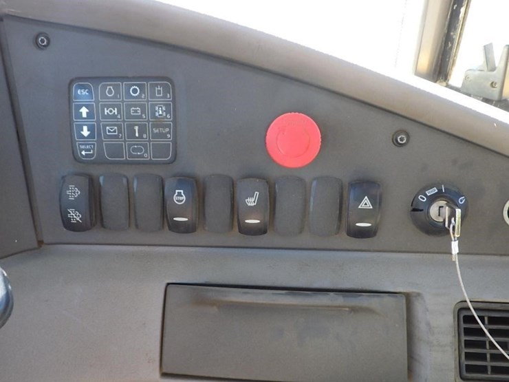 2018-volvo-a45g-image-41