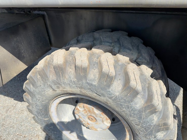 1998-volvo-ew200-image-21