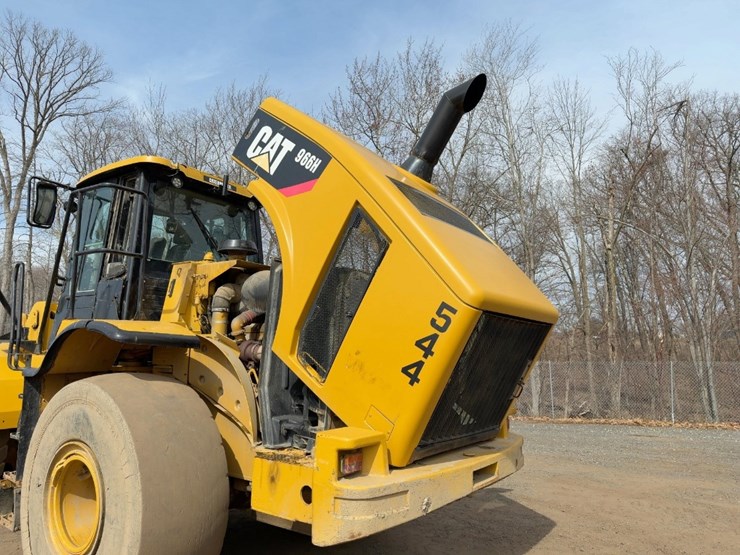 2010-caterpillar-966h-image-24