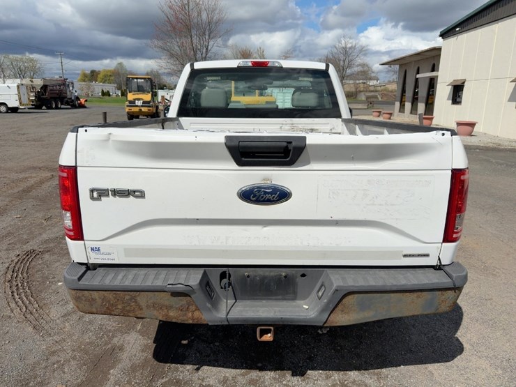 2016-ford-f150-xl-image-4