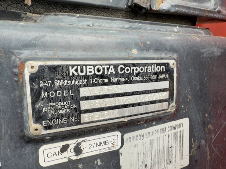 2020-kubota-svl95-2s-image-25