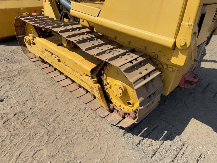 1994-caterpillar-d3c-iii-image-24