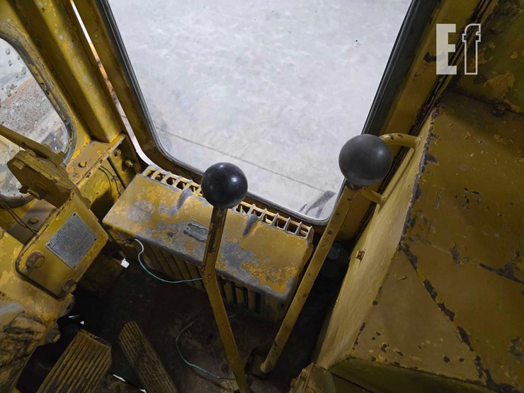 caterpillar-14e-image-22