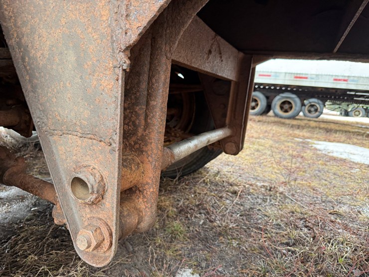 #1127-•-48'-log-loader-trailer-image-42