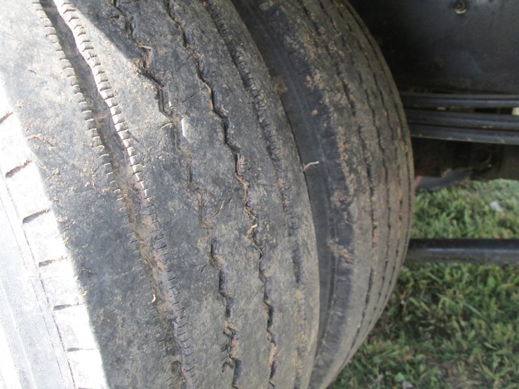 #46152-•-2005-chevrolet-s/a-single-cab-flatbed-truck-1gdg5c1e75f902740-image-11