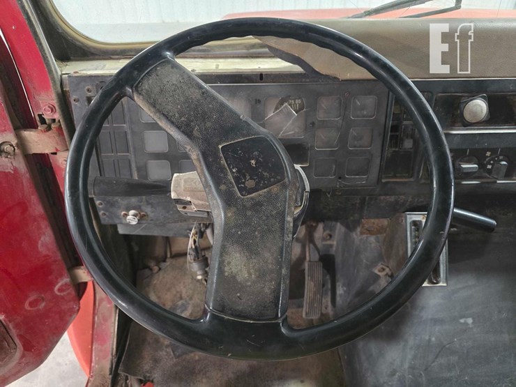 1990-international-4900-image-10