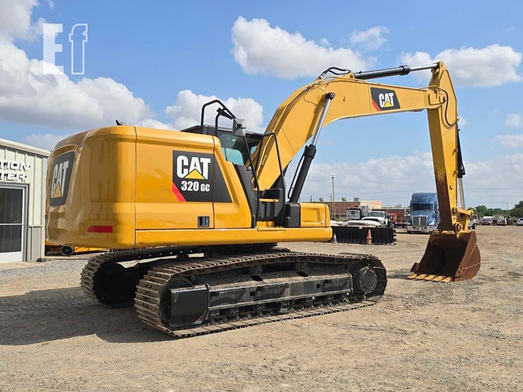caterpillar-320gc-image-3