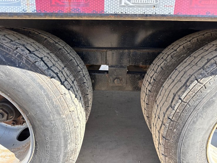 2018-massey-ferguson-8-image-21