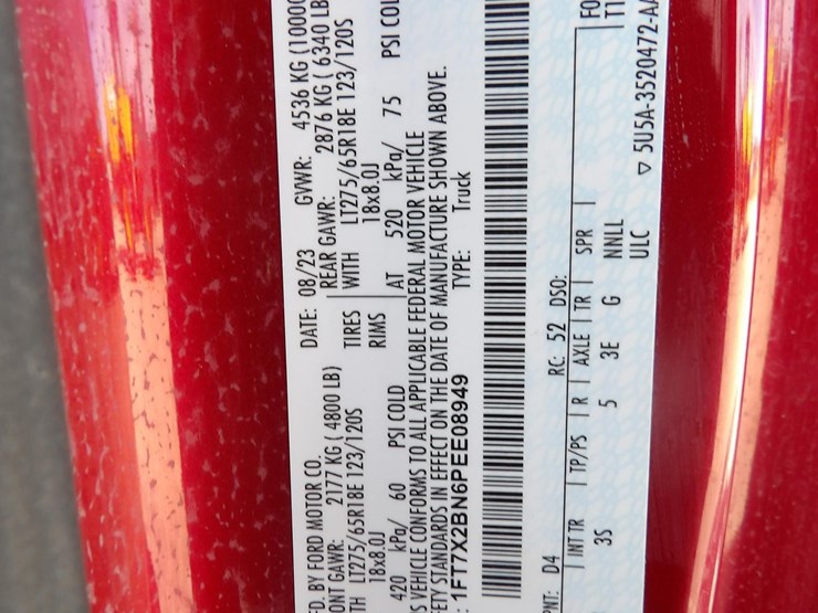 2023-ford-f250-image-24