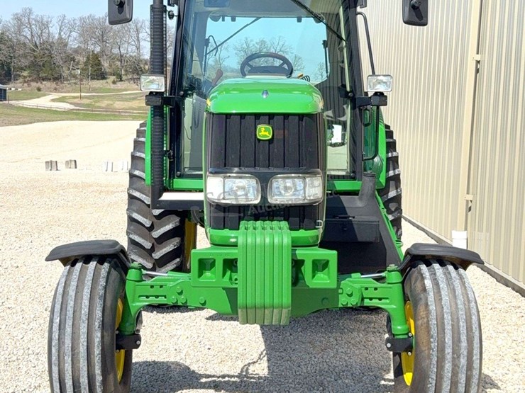 2004-john-deere-7320-image-7