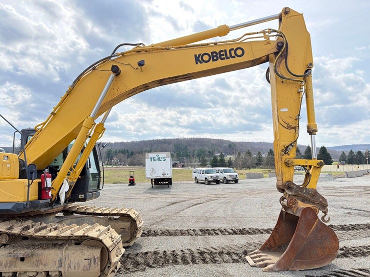 2017-kobelco-sk350-lc-9e-image-13