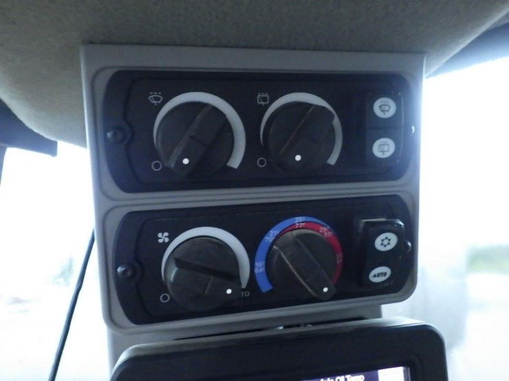 2017-caterpillar-950m-image-42