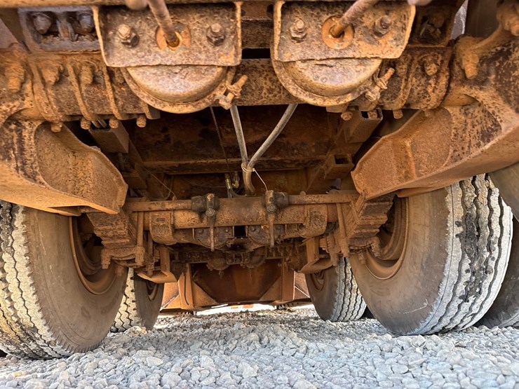 massey-ferguson-8-image-25