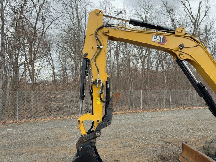 2022-caterpillar-306-image-14