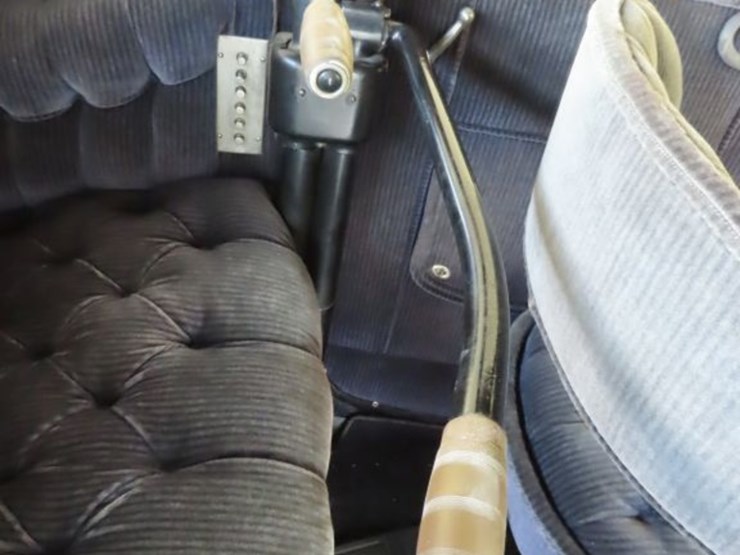 1918-detroit-model-74-brougham-electric-car-image-32