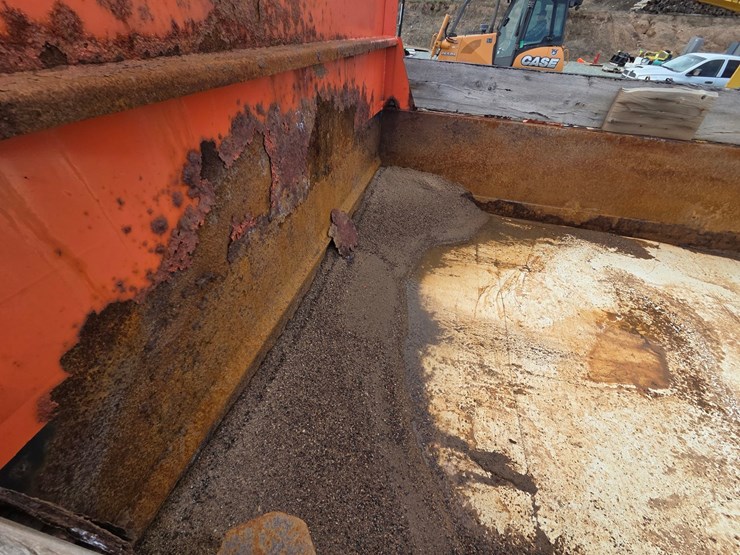 2002-international-7300-image-37