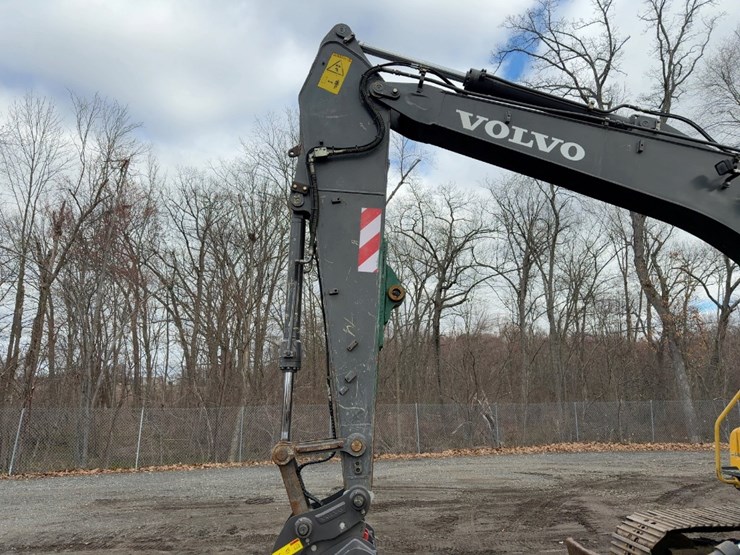 2006-volvo-ec140b-lc-image-14