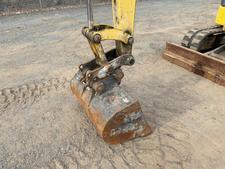 2014-komatsu-pc45mr-3-image-14