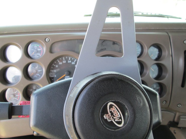 2007-mack-chn613-image-42