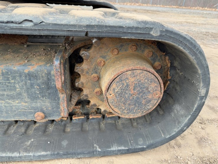 2017-caterpillar-305e2-cr-image-23