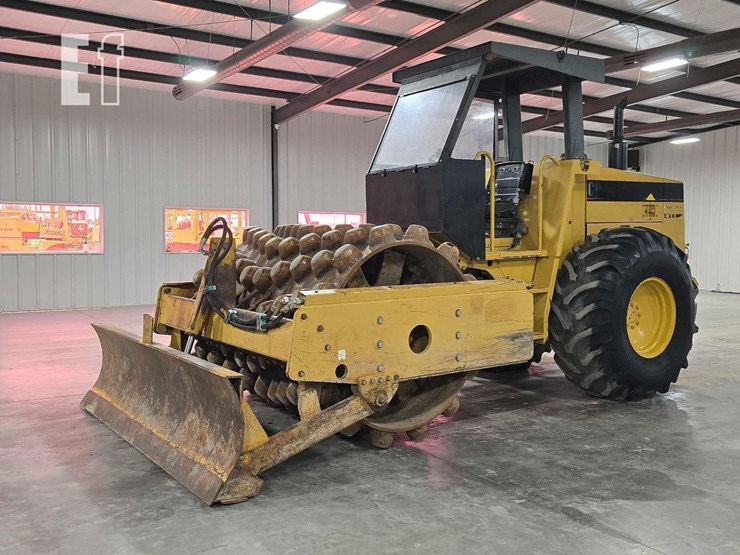 1996-caterpillar-cp-563c-image-1