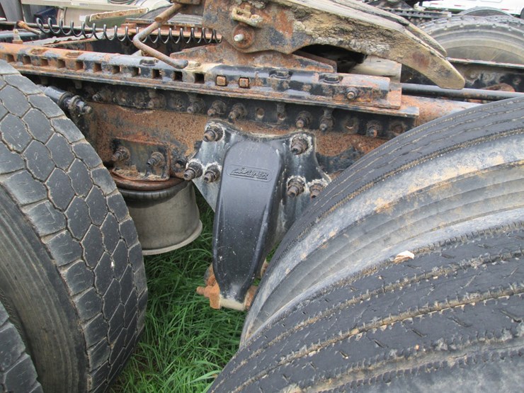 #46169-•-2007-freightliner-columbia-t/a-sleeper-truck-tractor-1fuja6cy07lx38975-image-5