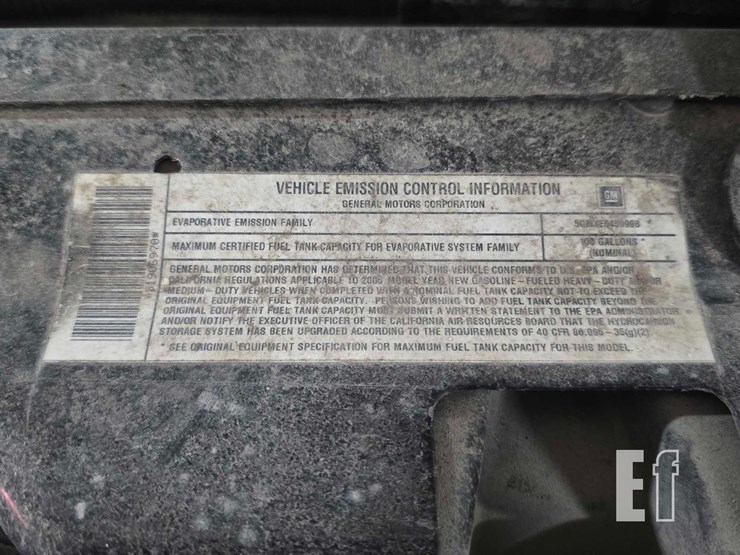 2005-gmc-savana-g3500-image-18