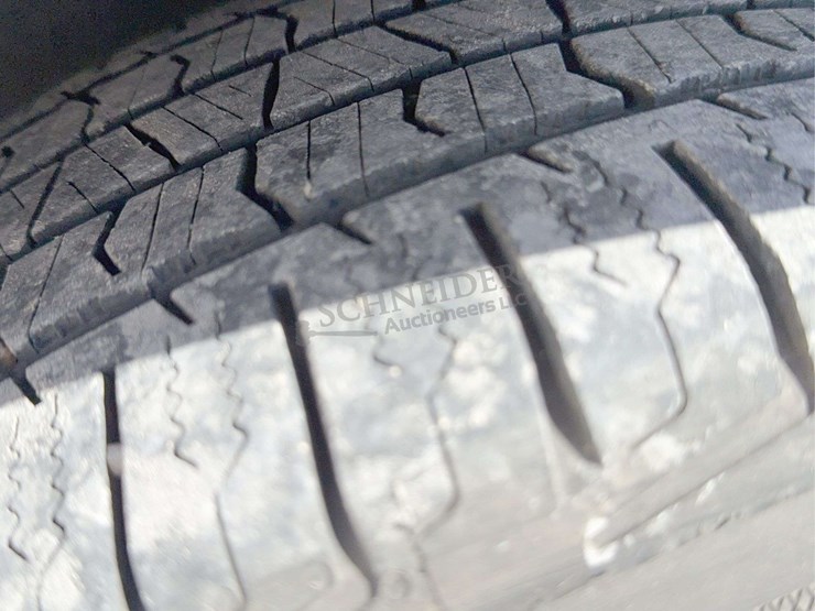 2014-ford-escape-titanium-image-54