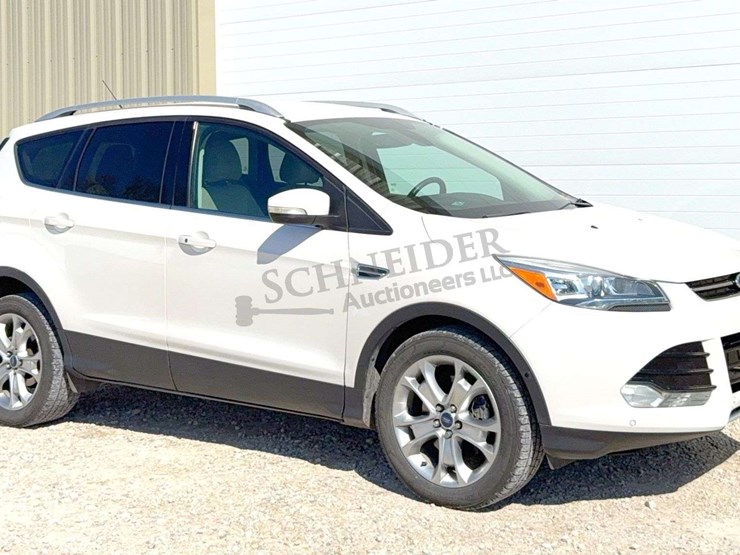 2014-ford-escape-titanium-image-1
