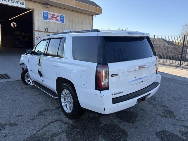 2019-gmc-yukon-image-5