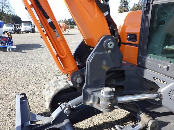 2023-develon-dx85r-3-hydraulic-excavator-image-19