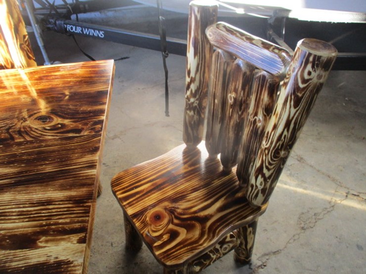 #7136-•-kitchen-table-w/6-chairs-image-4