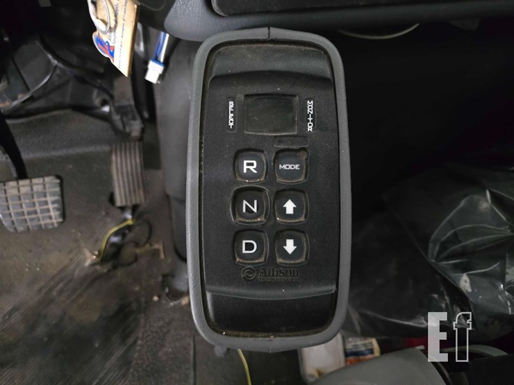 2007-international-durastar-4300-image-14