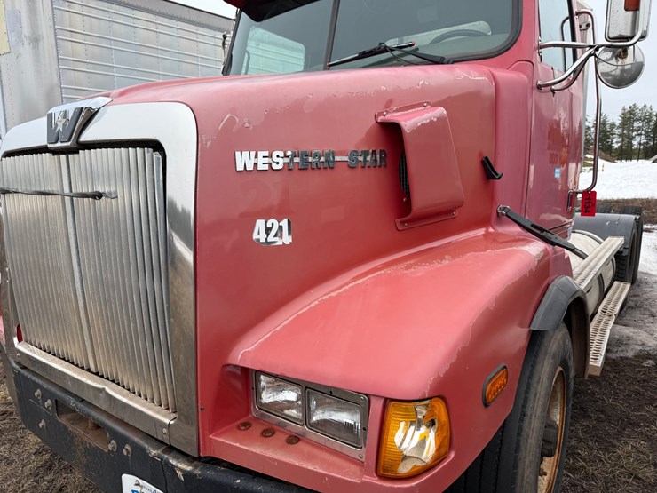 1999-western-star-5864ss-image-9