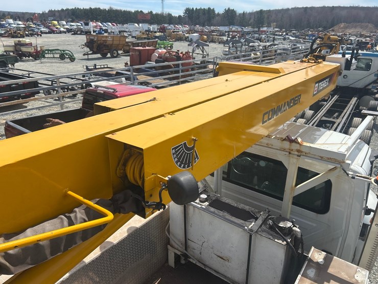 2014-international-4400-sba-image-40