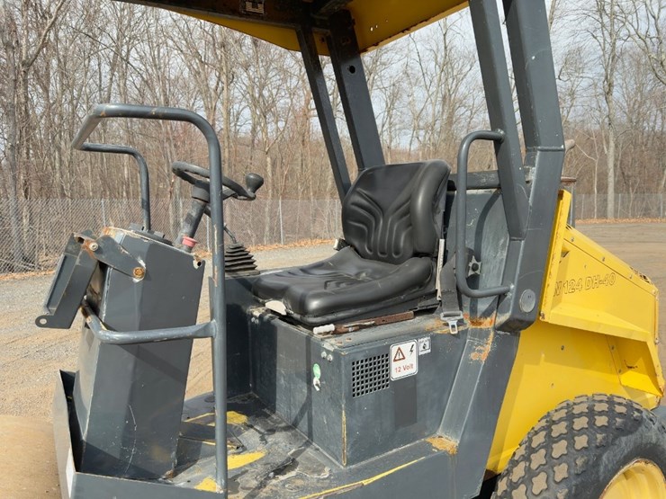 2016-bomag-bw124dh-40-image-17