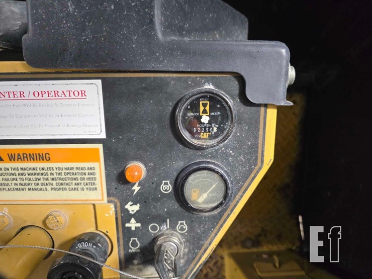 1996-caterpillar-cp-563c-image-20