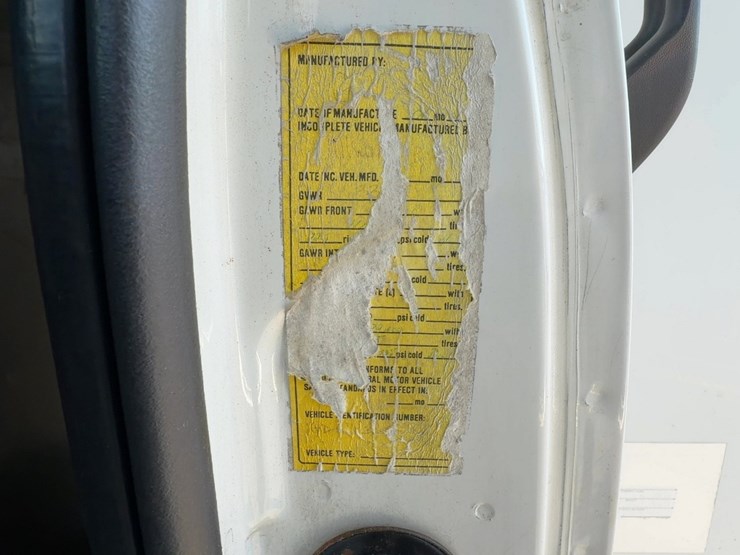 2001-caterpillar-3126-image-30