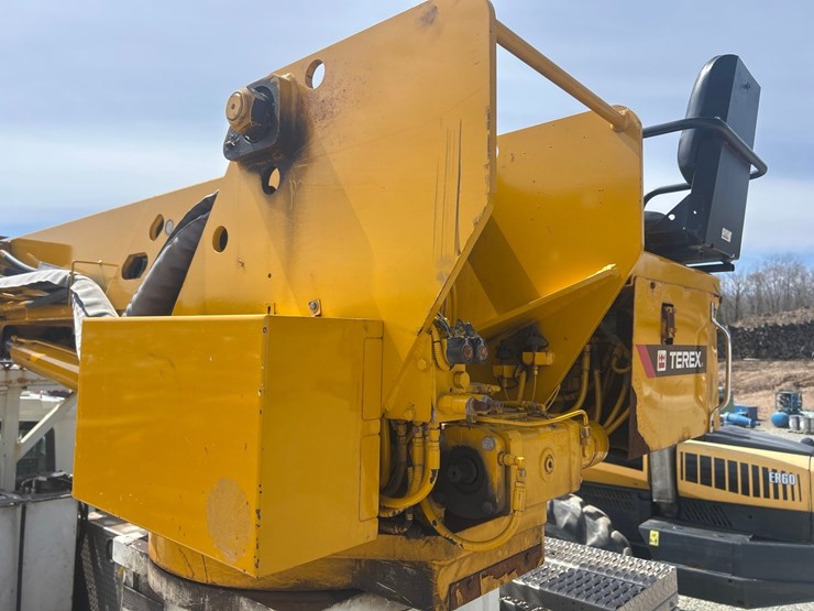 2014-international-4400-sba-image-39