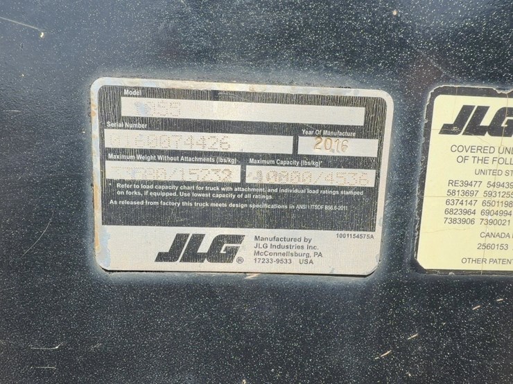 2016-jlg-1055-image-18