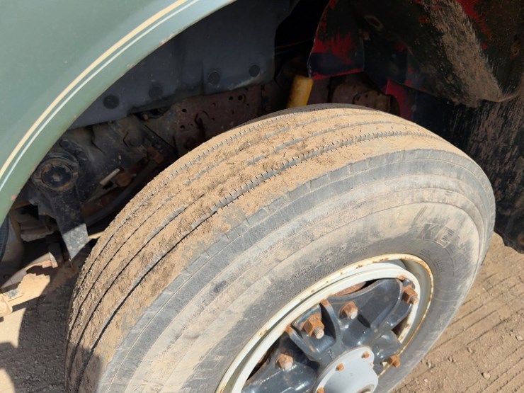 1992-international-4900-image-9