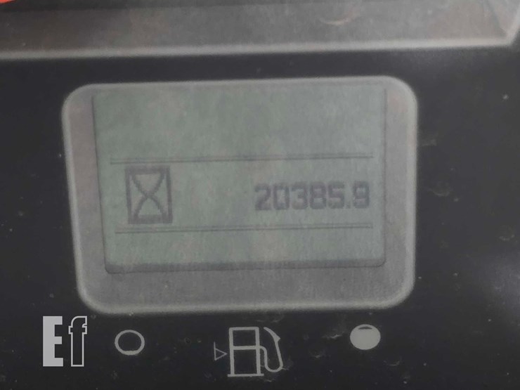 2014-caterpillar-924k-image-18