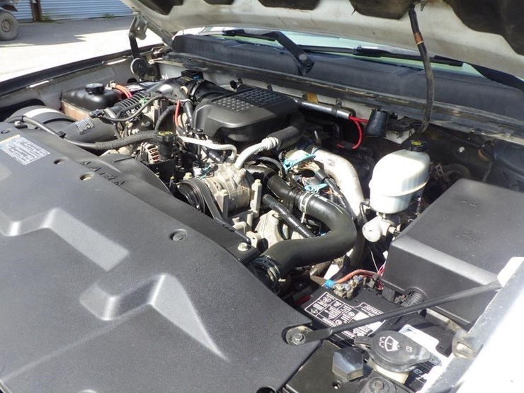 2008-chevrolet-3500hd-image-8